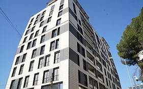 Double Room Central Apartment With Balcony
